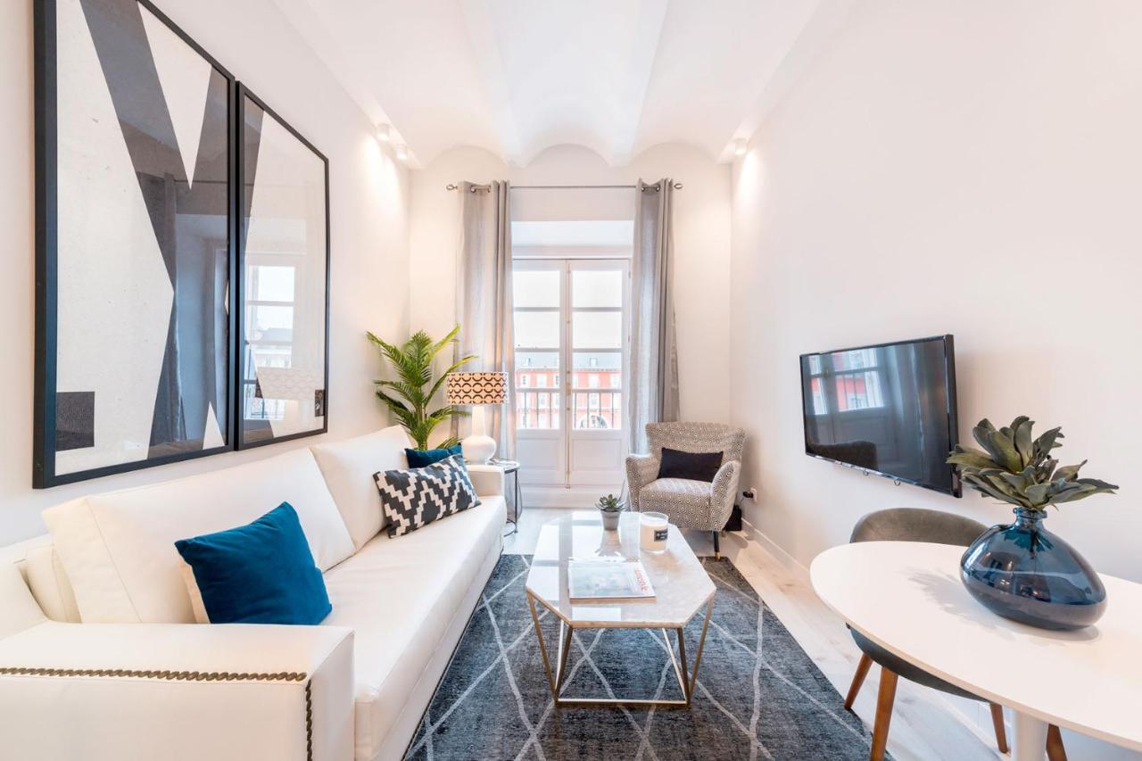 Genteel Home Plaza Mayor Madrid Exterior photo