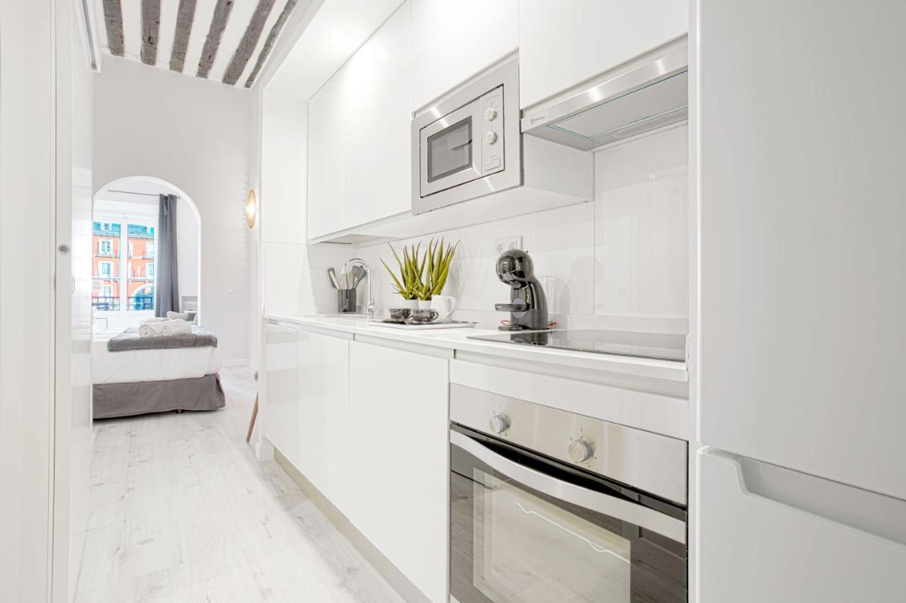 Genteel Home Plaza Mayor Madrid Exterior photo